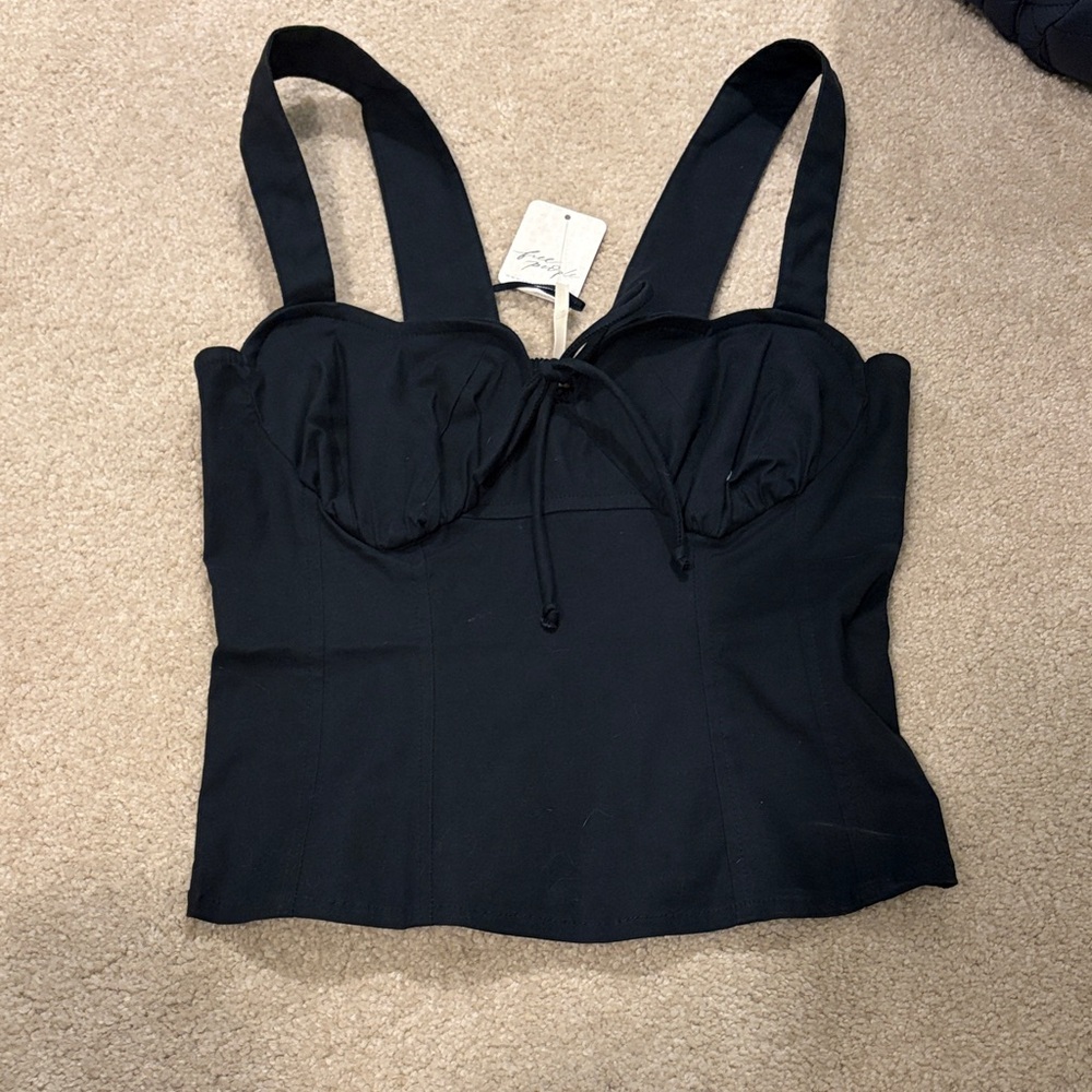 Free People Black Top XS also fits a S